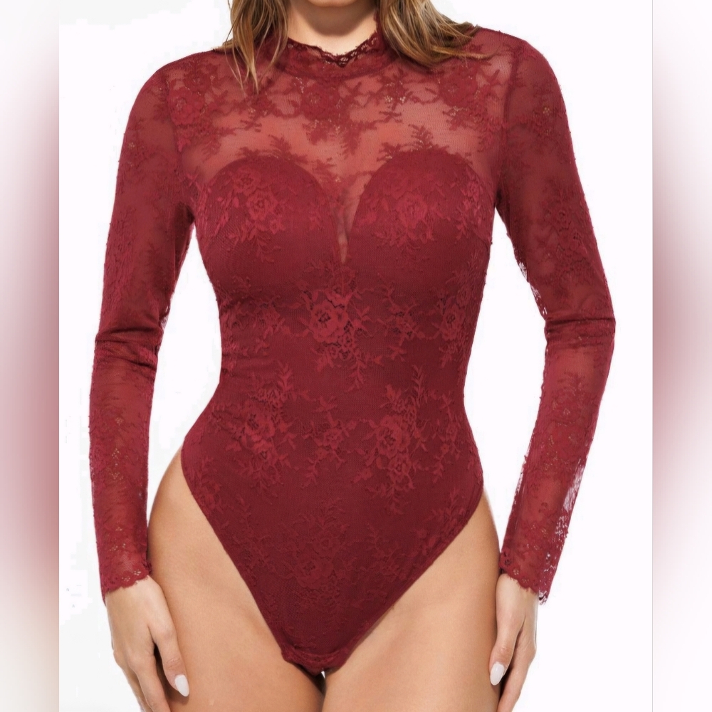 Elegant Lace Long Sleeve Bodysuit - Burgundy